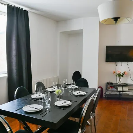 Huge And Bright 4bd For 10 Guests Sacre-coeur Daire *
