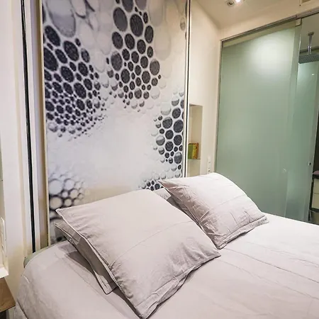 Elegant Climatise De 65 M2 Avec 2 Ch Appartement *