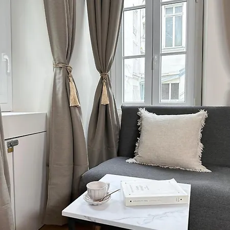 Spacious Studio In Saint-germain-des-pres Apartamento