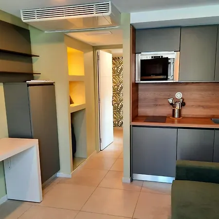 Inter-residences Aupres Multiresidence De L'elysee Aparthotel