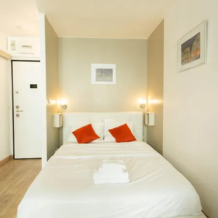 Appartamento Champs Elysees & Arc De Triomphe - Cityapartmentstay