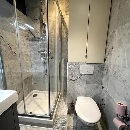 4 Personnes - St Lazar Sur Cour Апартаменты Париж