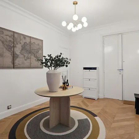 Apartment Kaza Bella - 8 Luxurious Close To Arc De Triomphe *