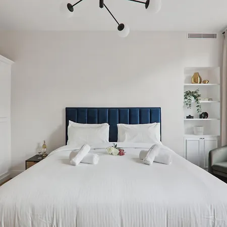 Apartment Kaza Bella - 8 Luxurious Close To Arc De Triomphe *