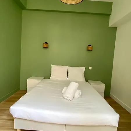 Apartment Renove Proche Grands Boulevards 4p *