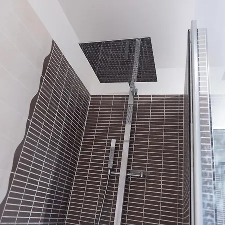 شقة Spacious Cocoon With 2 Balconies باريس