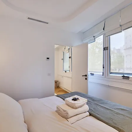 Montparnasse By Studioprestige باريس