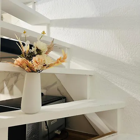 Dream Dwell - Apart In Historical Building Near Quartier Marais Appartamento Parigi
