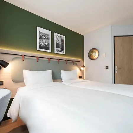 Campanile 19 - La Hotel Paris
