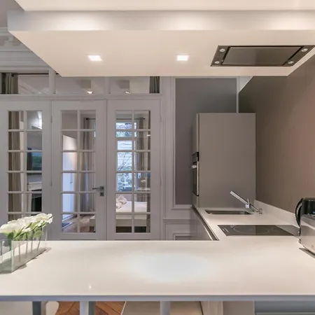 Διαμέρισμα Mba - Luxury Berthier Proche Des Ternes