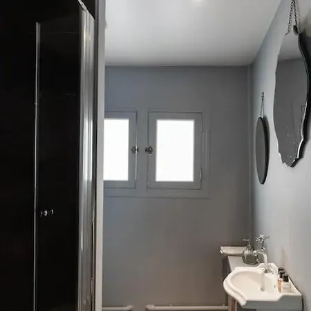 Saint-honore Luxurious 2 Bedrooms 120m2 شقة باريس
