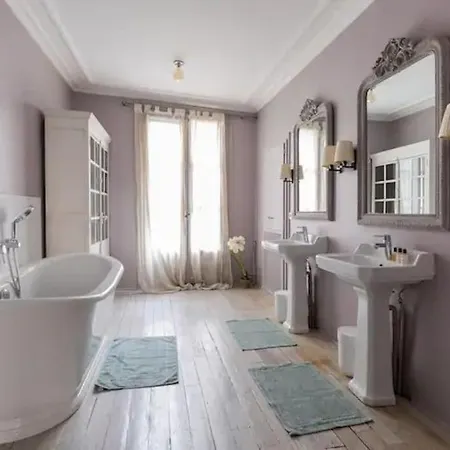 Saint-honore Luxurious 2 Bedrooms 120m2 شقة