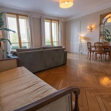 Vue Louvre Et Seine Apartamento