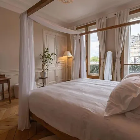 Apartamento Vue Louvre Et Seine París