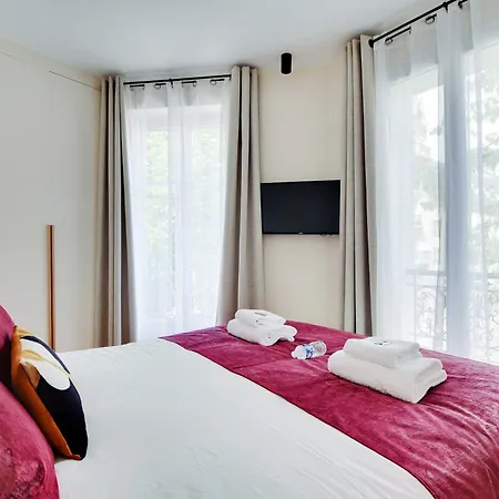 Apartment Parisian With Air Conditioning Eiffel Tower Paris