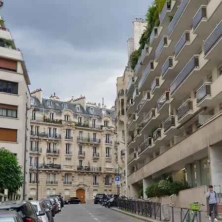 Eiffel Tower Trocadero Апартаменты Париж