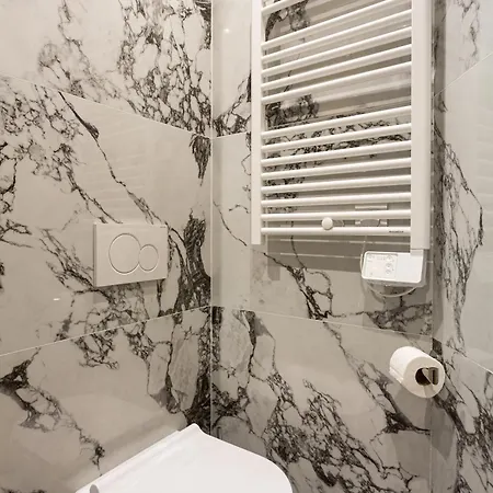 Eclectic Montmartre Apartman