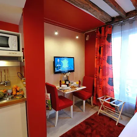 Appartamento Les Patios Du Marais 1