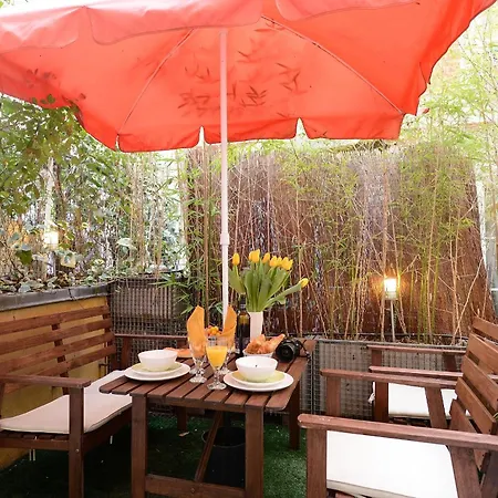 Les Patios Du Marais 1 *
