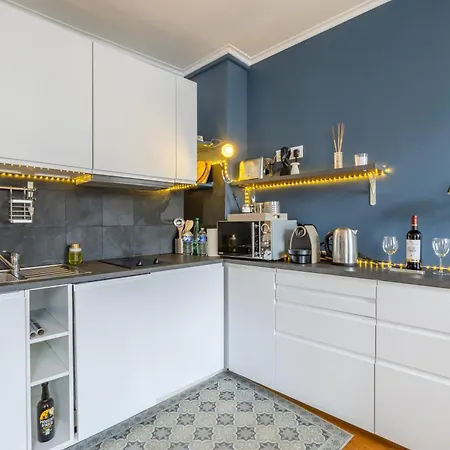 Cozy 1 Bedroom In Central Paris & Rooftop Views 公寓 *