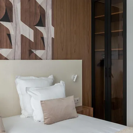 The Place To Be - 3 Bedrooms With Airco Apartamento