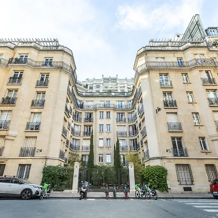 Apartman Romanctic Loft Near Eiffel Tower Párizs