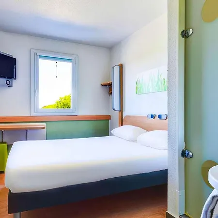 Hotel Ibis Budget Orly Tram 7