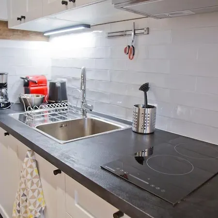 Appartement Fully Renovated Historic In Heart Mouffetard Parijs