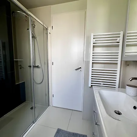 Apartman T3 Balcon Parking Clim 3mn Pied Metro 8 Et T3 Párizs