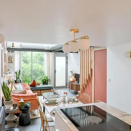 2 Bd Chic Loft, Historic Charm & Modern Amenities * باريس
