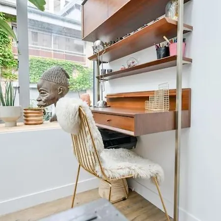 2 Bd Chic Loft, Historic Charm & Modern Amenities *
