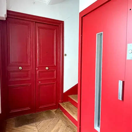 2 Bedroom Stylish