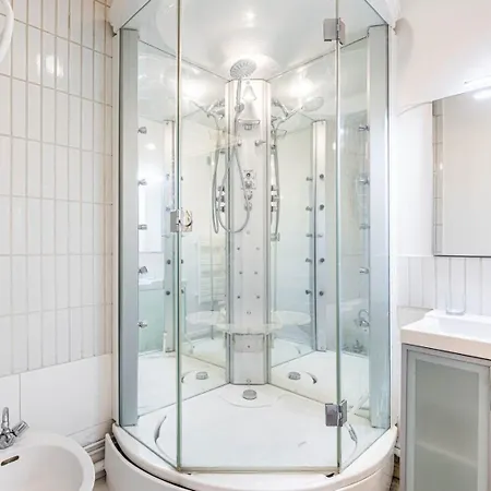 Guestready - Modern Comfort Near Arc De Triomphe 公寓 巴黎