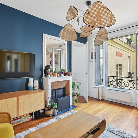 Evasion Parisienne Rue Saint Maur By Weekome *