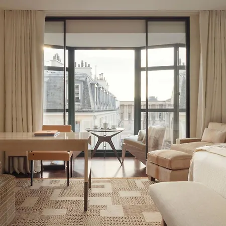 Cheval Blanc Paris&dior Cheval Blanc Hotel 5*