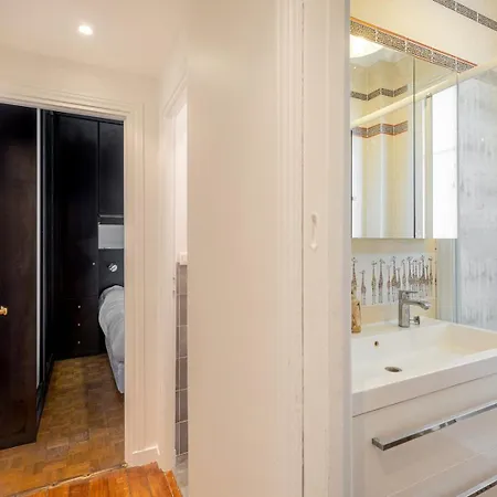 Guestready - Vibrant Et Confortable A Montparnasse Appartement Paris