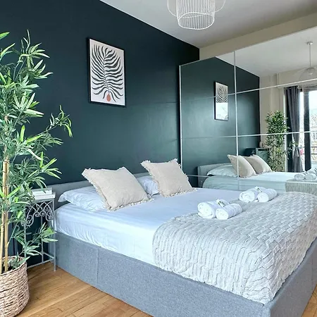 1598 - One Bedroom - Trocadéro&eiffel Tower Paris