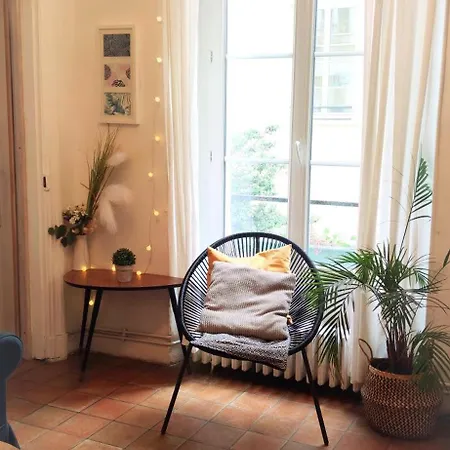 Charming 1 Bedroom In Upper Marais 公寓