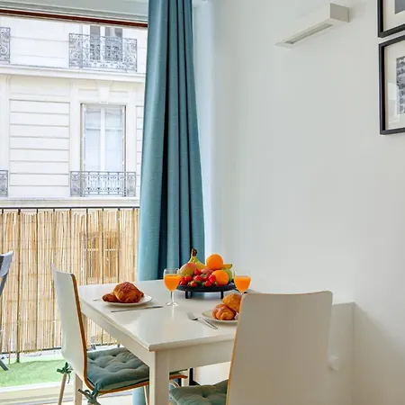 Apartment St Germain & Le Bon Marche With Balcony - Cityapartmentstay *