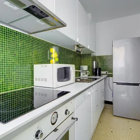 St Germain & Le Bon Marche With Balcony - Cityapartmentstay Paris