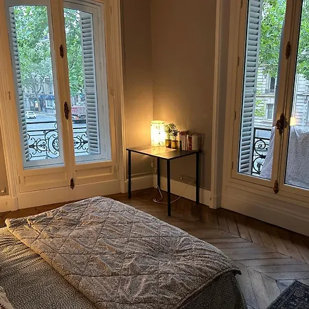 Monceau 8 公寓 *