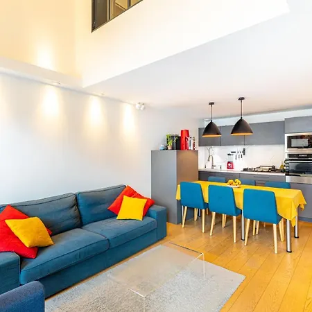 Apartman Guestready - Colourful Getaway Near Eiffel Tower