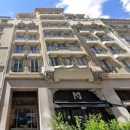 Anthony's Paris