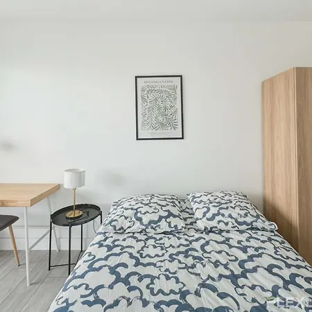 Flexliving - Whole - Mouchez * Parigi