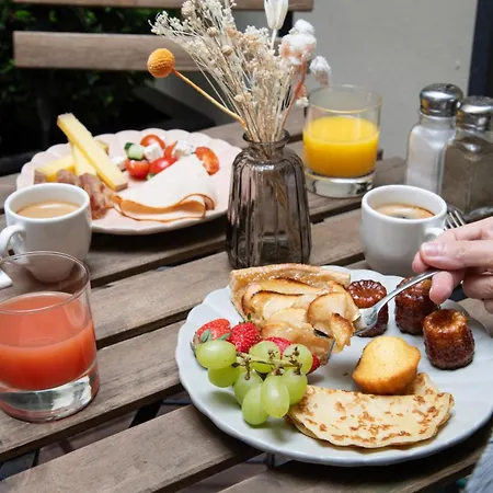 Hotel Mercure Montparnasse Raspail
