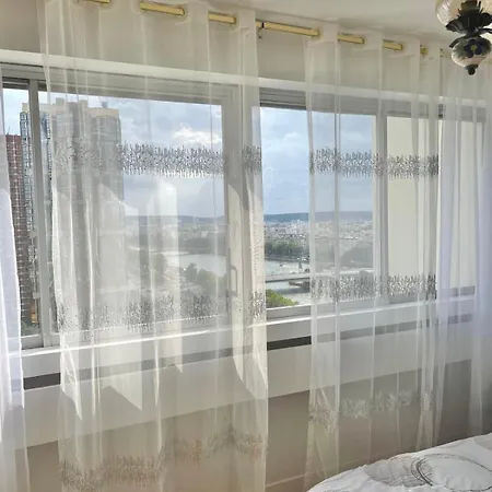 Unique Luxury Parisian Panorama High-rise By The Eiffel Tower * 巴黎