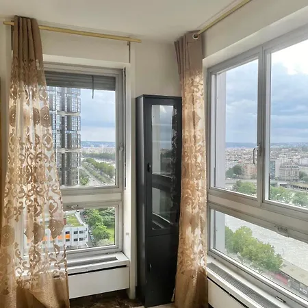 Unique Luxury Parisian Panorama High-rise By The Eiffel Tower 巴黎