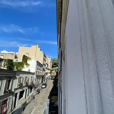 Grand D'angle - Montmartre Moulin Galette Paris