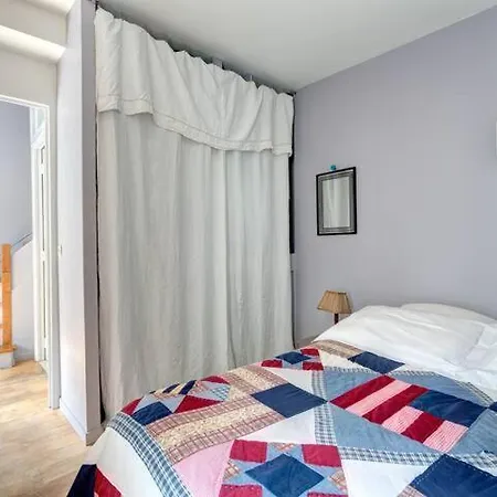 Apartment Grand D'angle - Montmartre Moulin Galette
