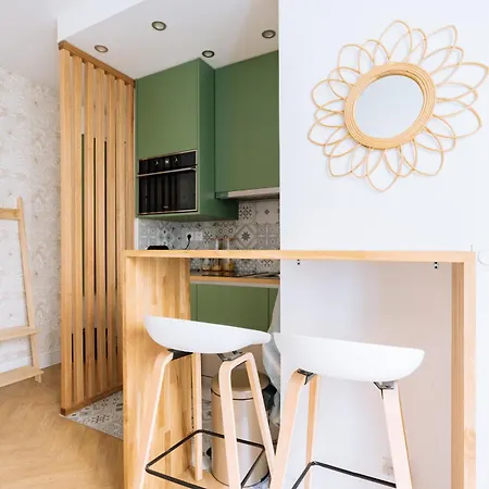 Alluring 1 Bedroom 5 Min To The Eiffel Tower!